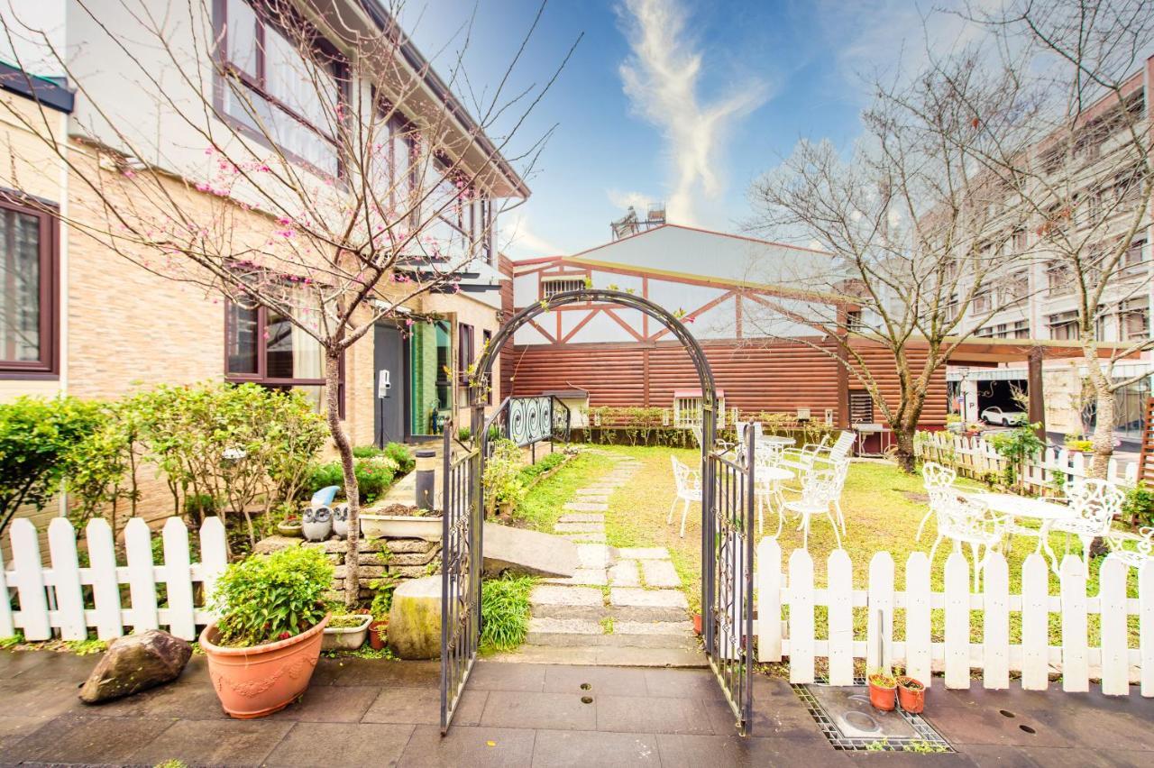 Moonlake B&B Yuchi Exteriér fotografie